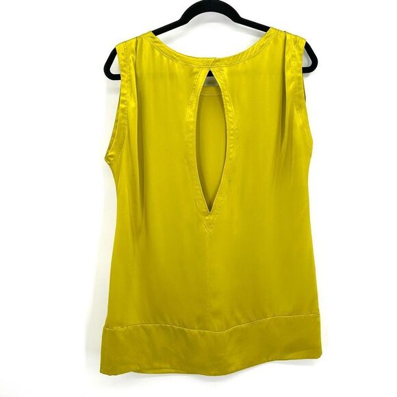 CACHE Vintage Y2K Yellow 100% Silk Pleated Key Hole Back Sleeveless Blouse Large - Picture 2 of 5
